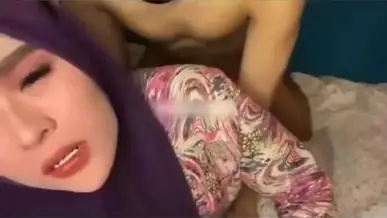 Bokep Indo Diyana Sakura Hijab Ngentot Blowjob