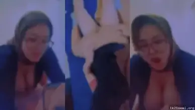 Bokep Jilbab Kacamata Tobrut Basah Kuyup Lumer