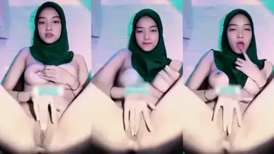 Bokep Jilbab Sarah Toket Jumbo Asyik Sendiri